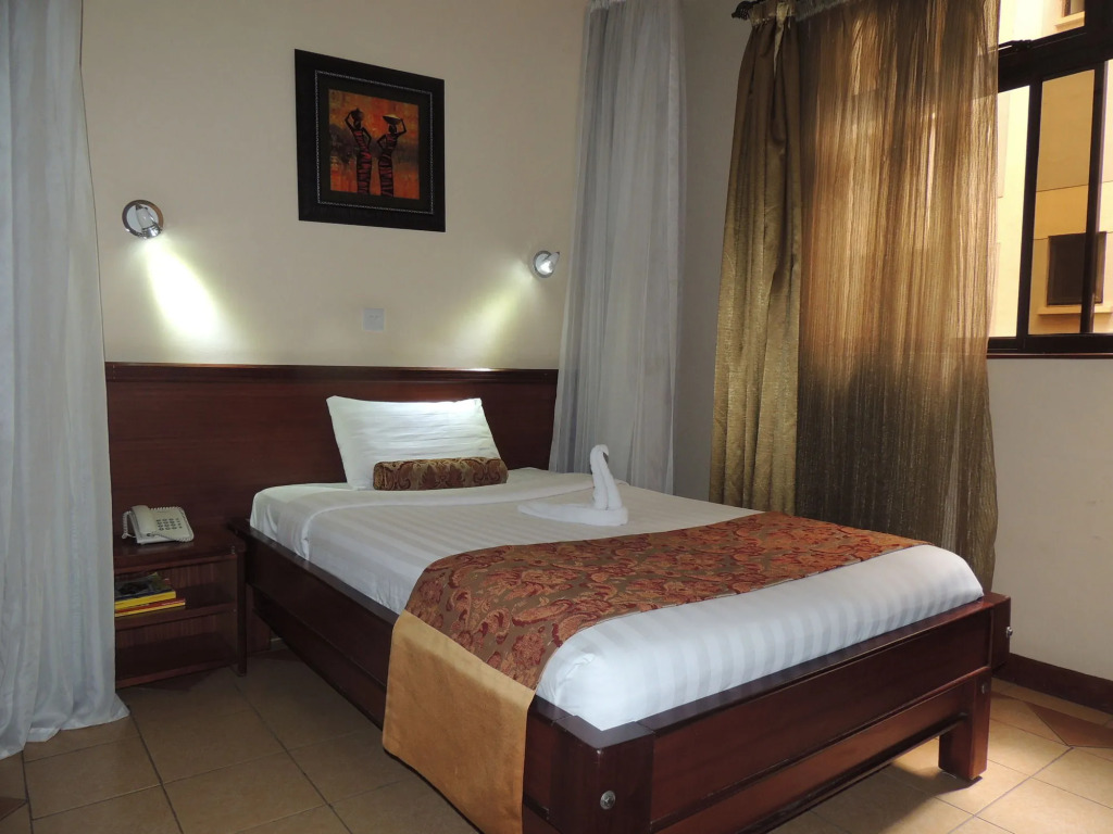 Hennessis Hotel