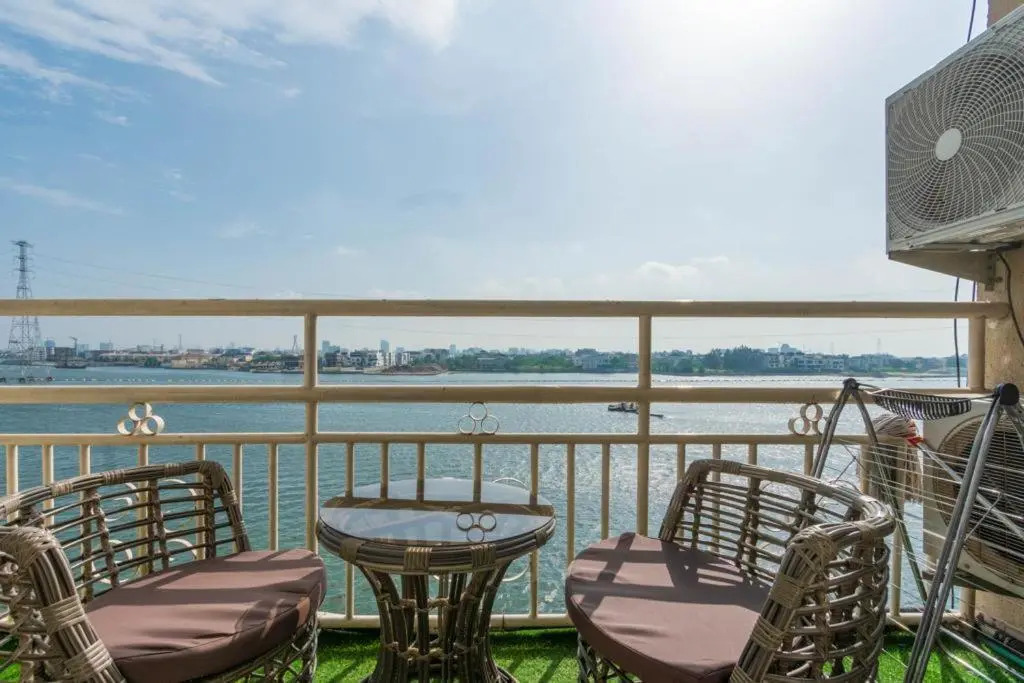 Luxury 3 bedroom waterfront apartment Lekki phase1