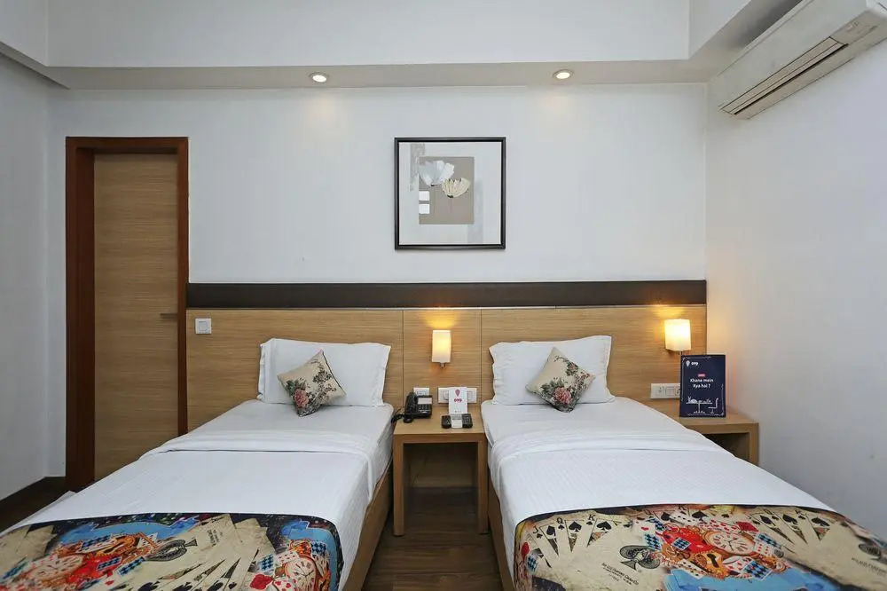 OYO 11326 Hotel Camria
