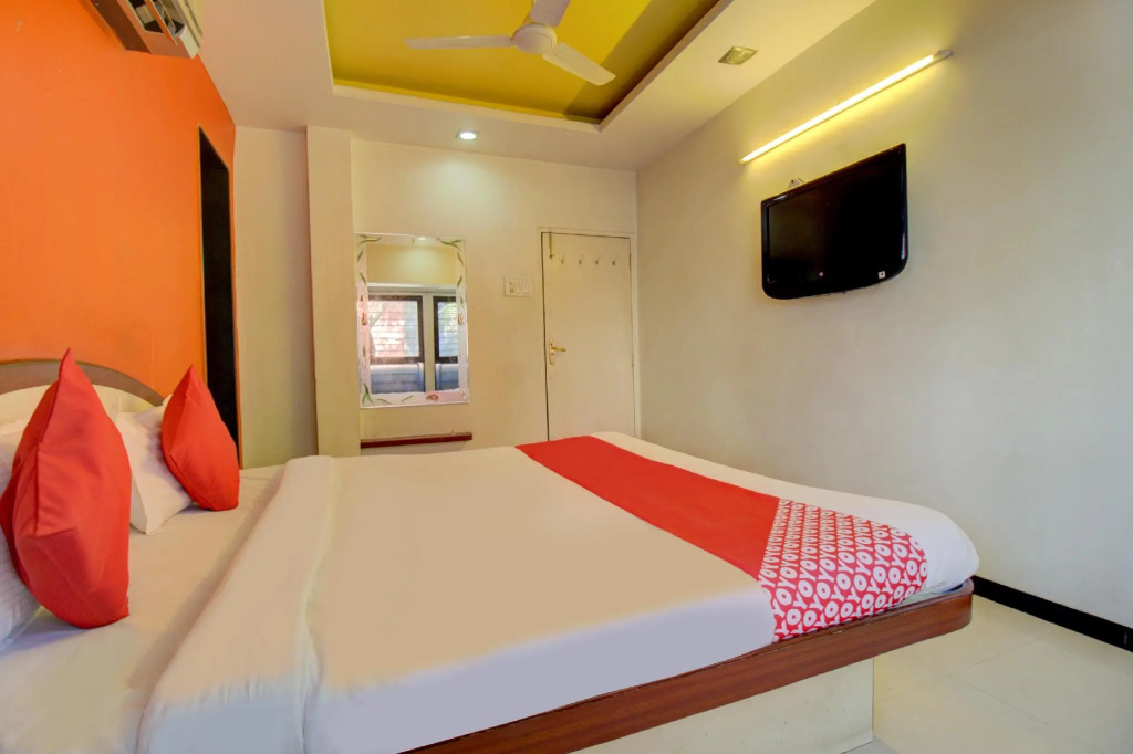 FabHotel Saroj Inn - Mumbai Naka
