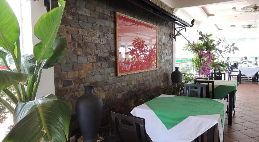 Tra Ny Ka Hotel & Restaurant