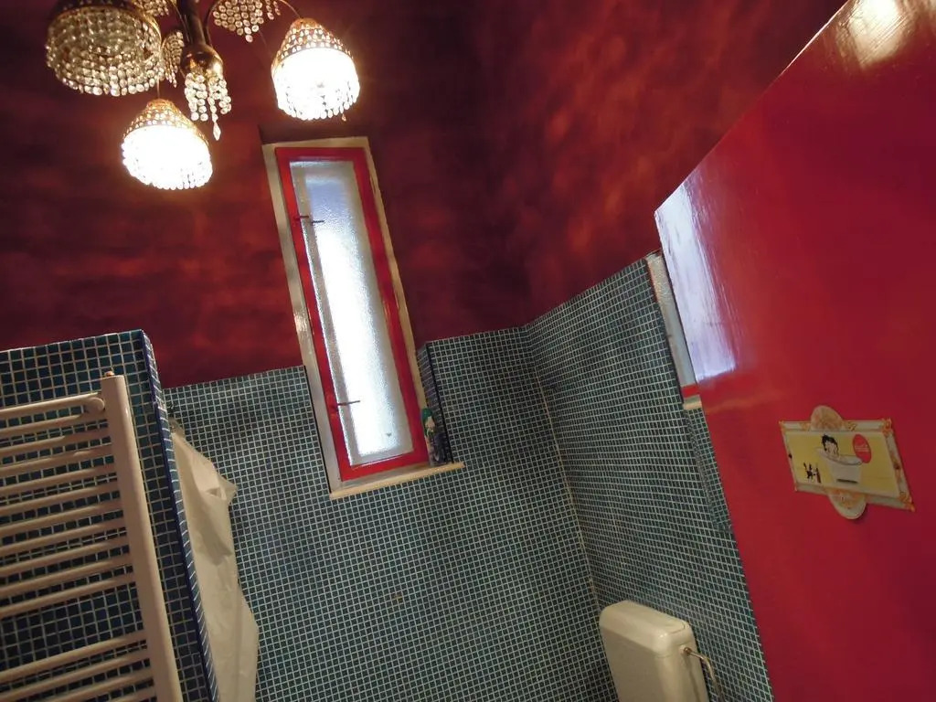 Santico Art Hotel and Hostel