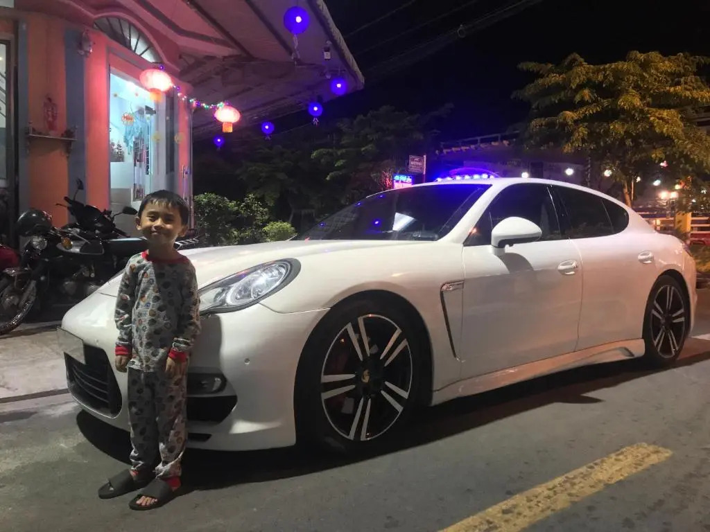 Huỳnh Hương Guesthouse
