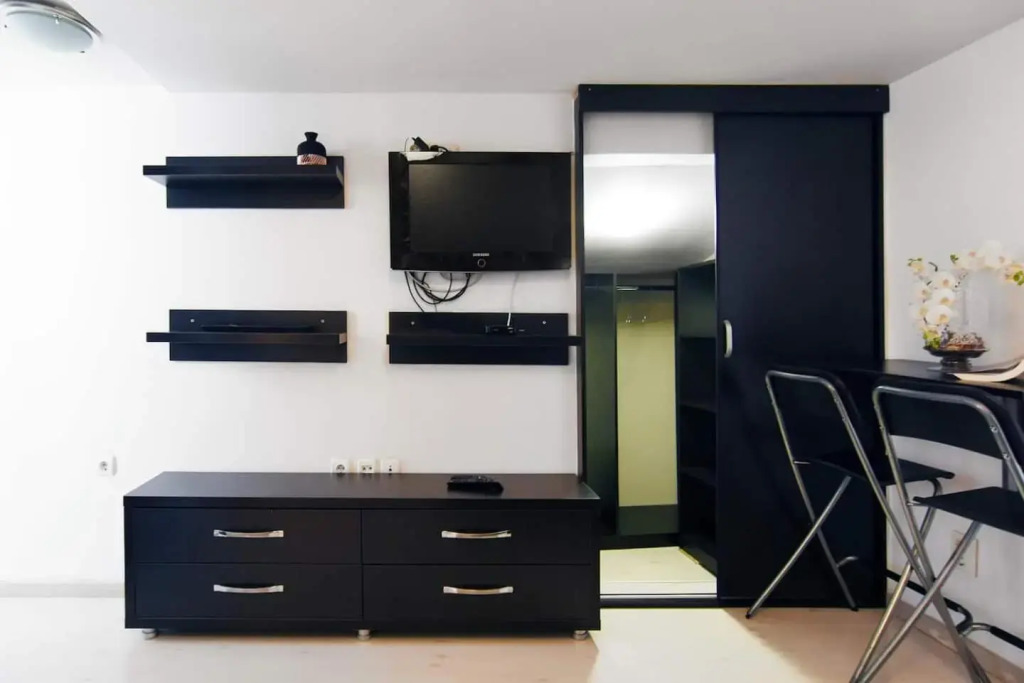 Carol Studio