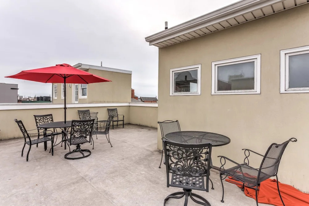 Upscale Home Near Harbor W/2cargarage&rooftopdeck