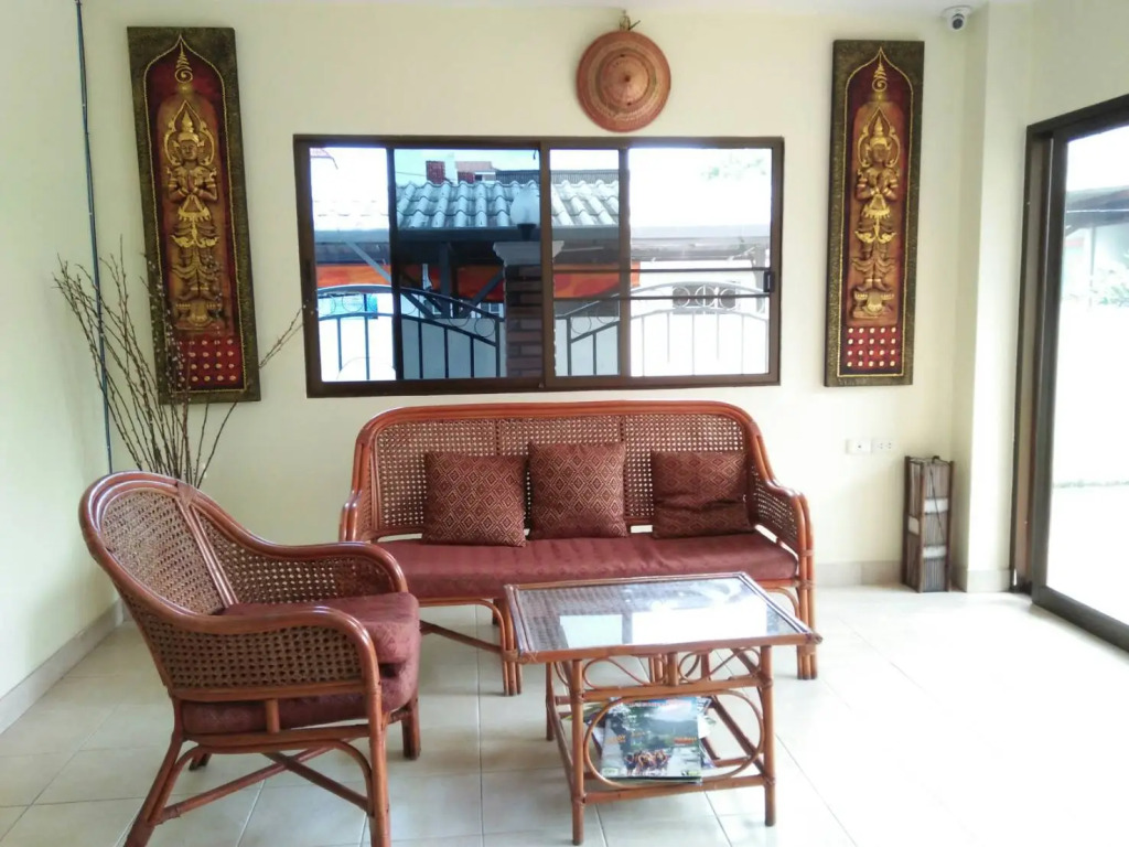 Villa Oranje Chiang Mai