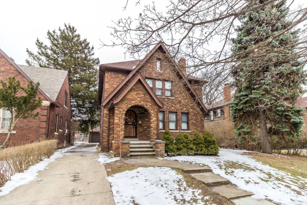 Glamorous Green Beauty in the Heart of University District 15min to Downtown