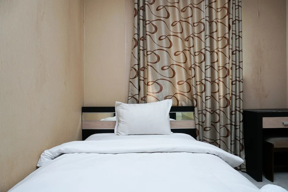 Spacious 3br Apartment Paladian Park Kelapa Gading Near Moi