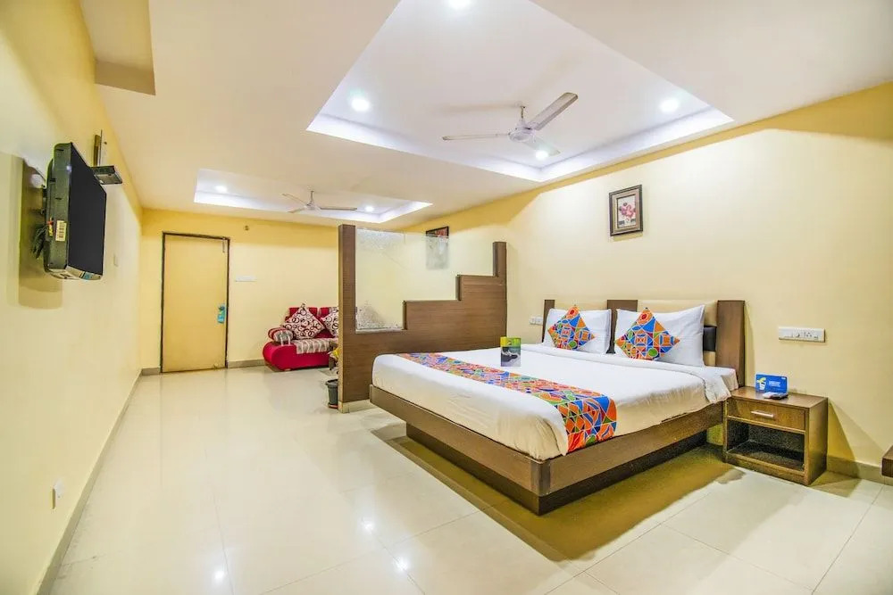 FabHotel Pradha Grand