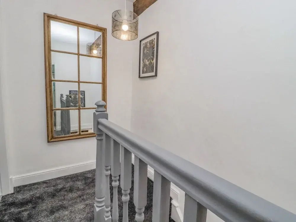 4 Pulmans Place