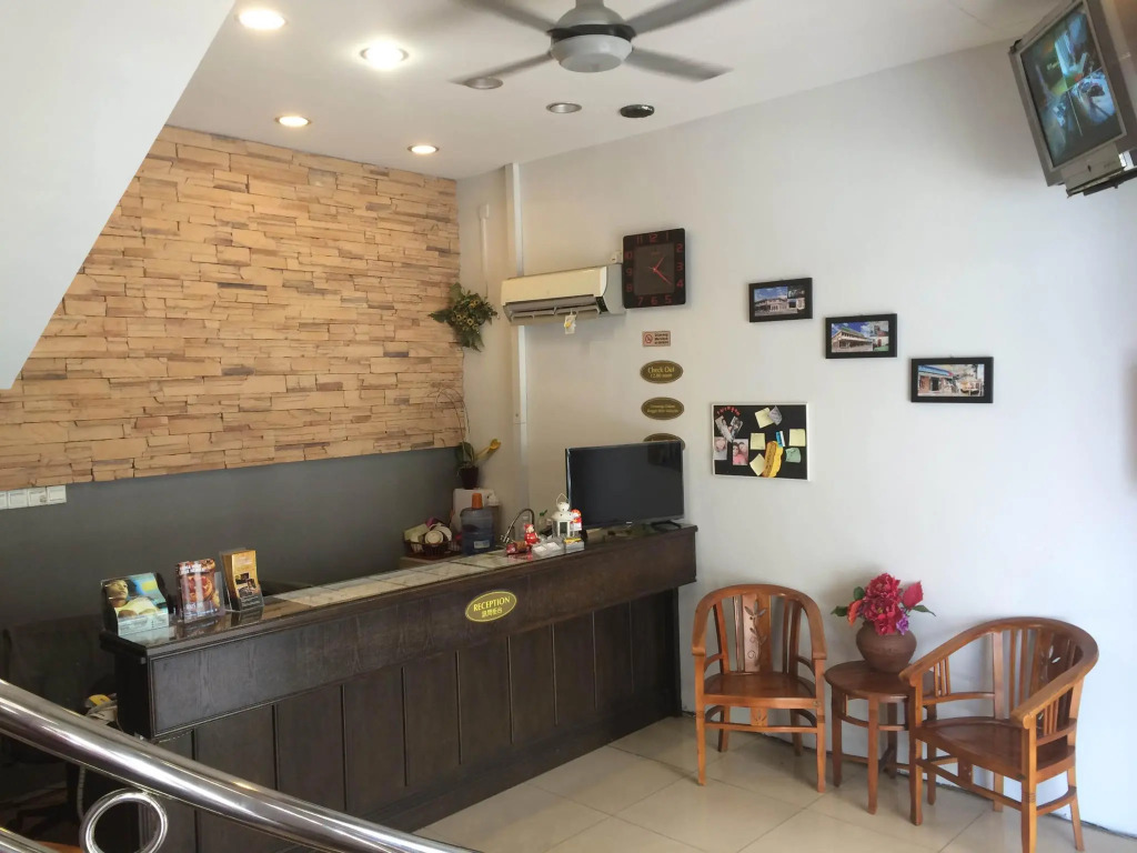 I-Winton Hotel