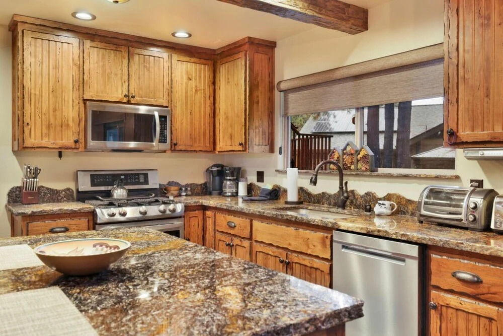 Eagle Point Lodge #2080 by Big Bear Vacations
