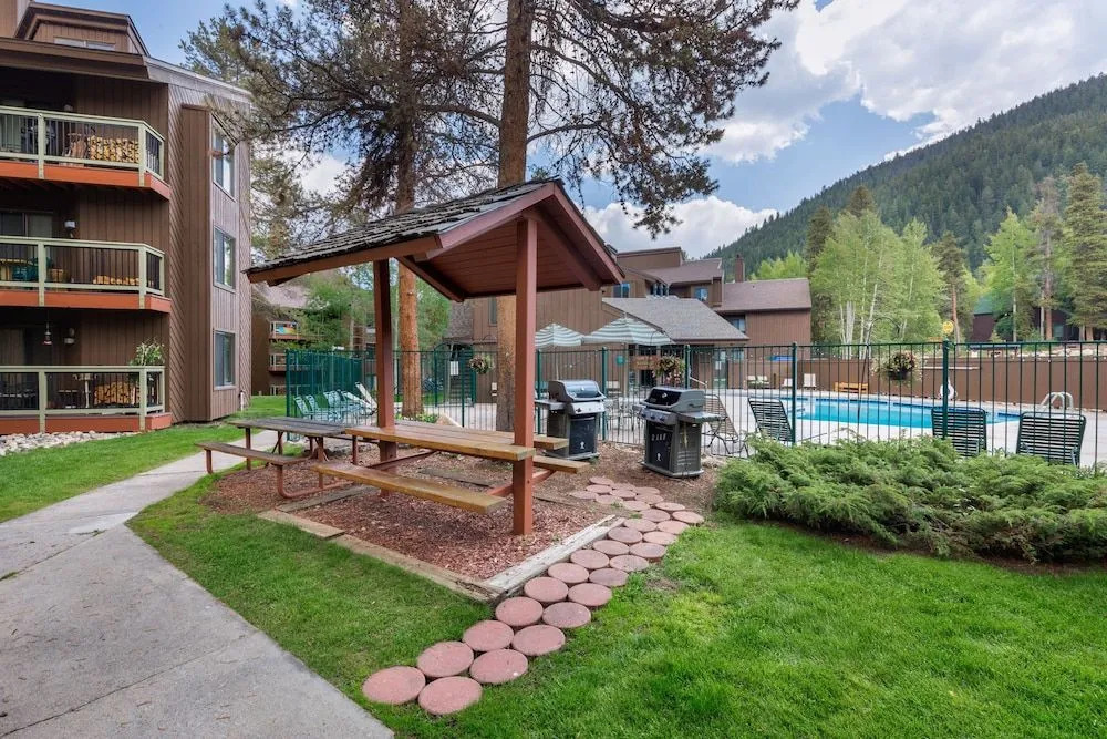 Wild Irishman #1022 - 2 Br Condo