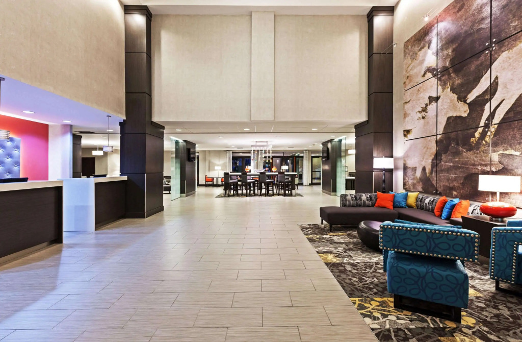 Comfort Inn & Suites Irving Las Colinas DFW