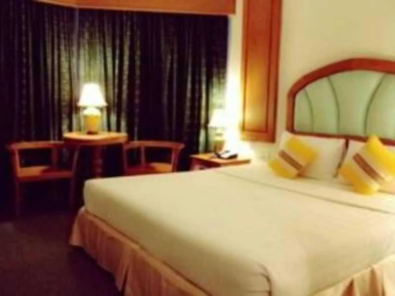 Thepnakorn Hotel