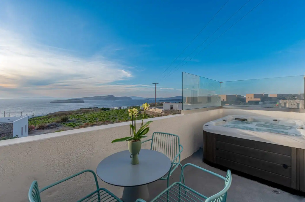 Nuvia Suites