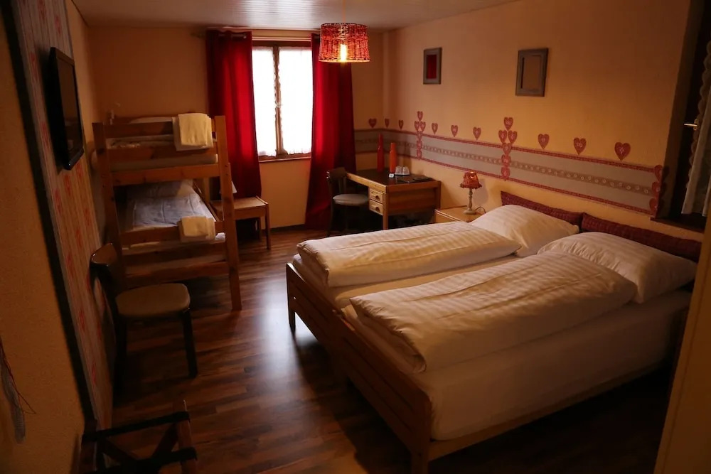 Hotel Surselva