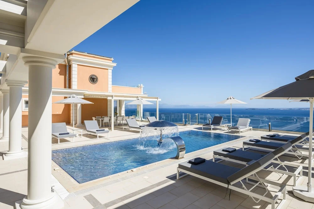 Villa Monte Leone by Konnect with Pool, Hot Tub, Spa Room & Stunning Seaview