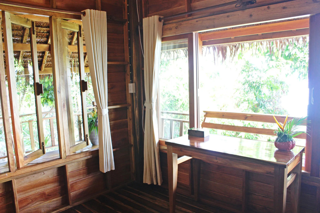 Phi Phi Phu Chalet Resort