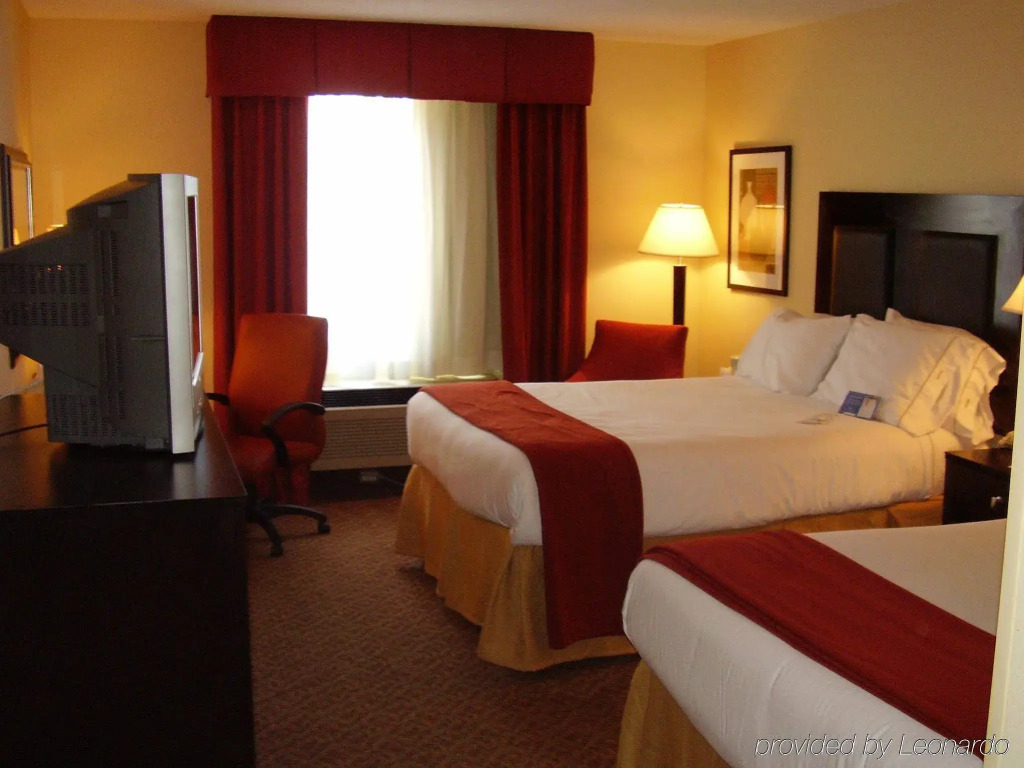 Holiday Inn Express & Suites Alcoa Knoxville Airport by IHG