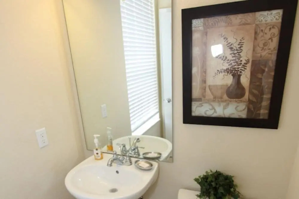 4845 Vista Cay