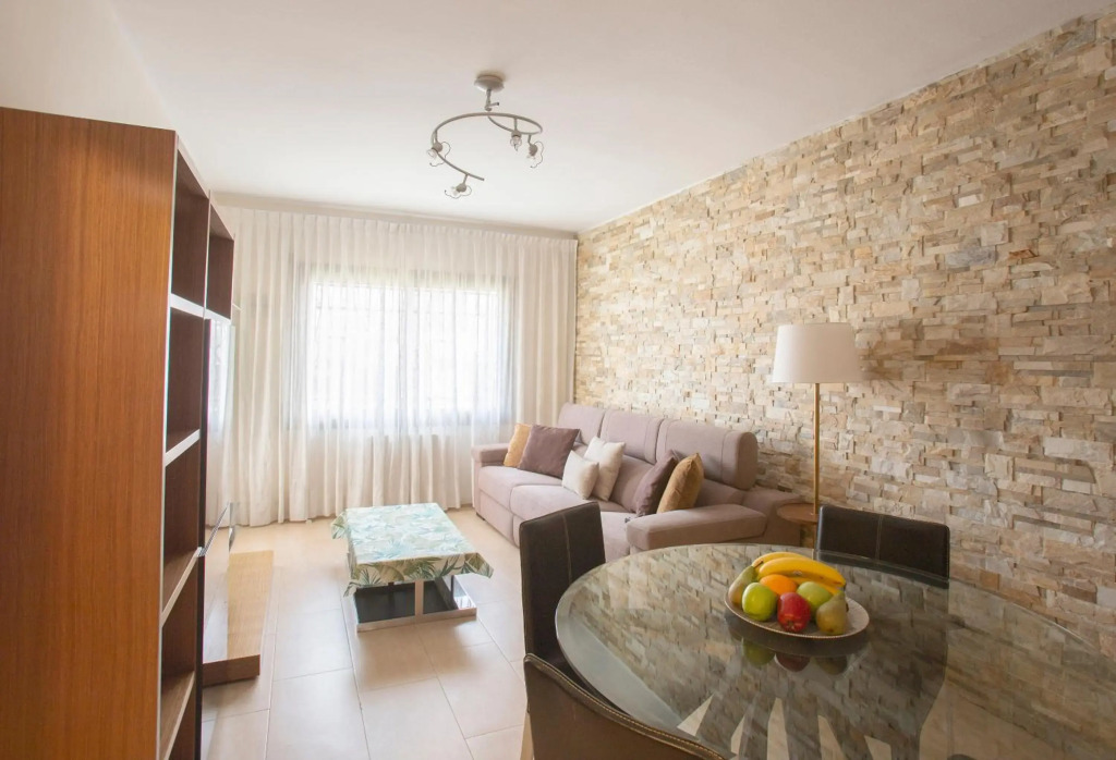 Apartamento planta baja 800 Mt playa Torredembarra