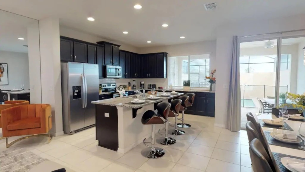 4 Bedrooms 4 Bathrooms Solara 1568 Cp