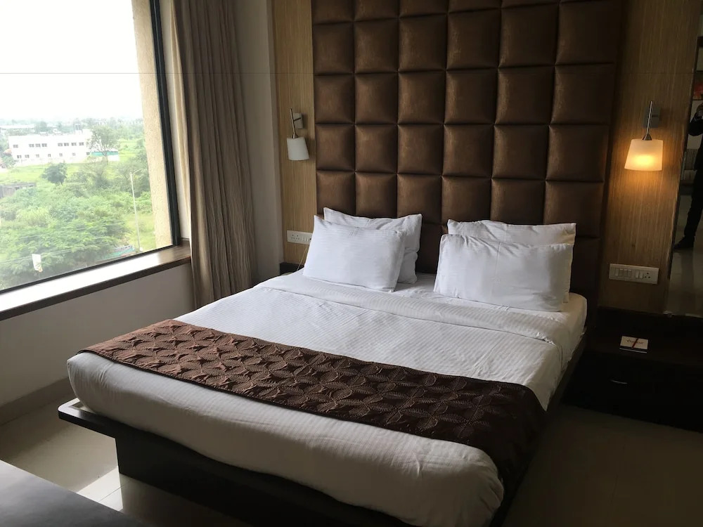 Vinstar Serviced Apartments