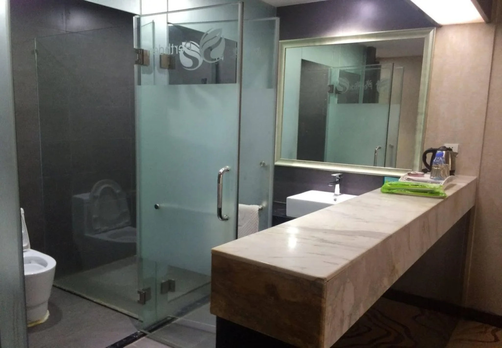 Jitong Hotel Green shell Hotel