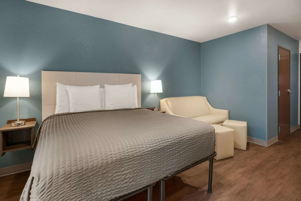 WoodSpring Suites Sulphur - Lake Charles