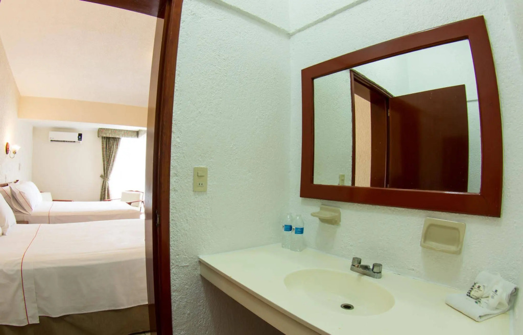 Hotel Estancia Business Class