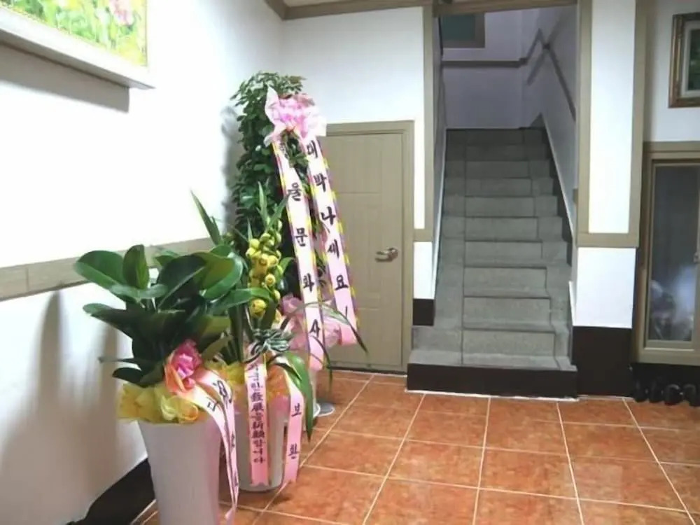 New Busan Jang Motel