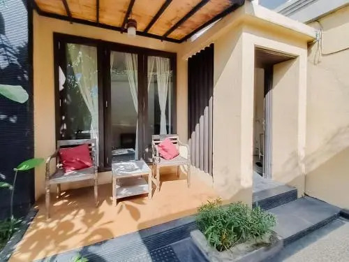 OYO 2702 Arimanu Guest House