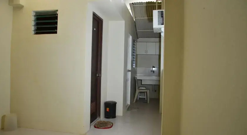 5-Bedroom Home in Ecoland