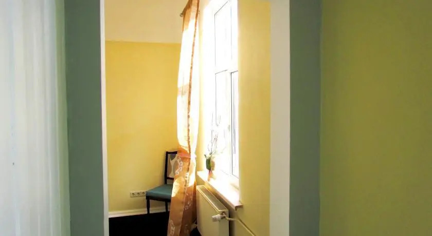 Guest House 30/40