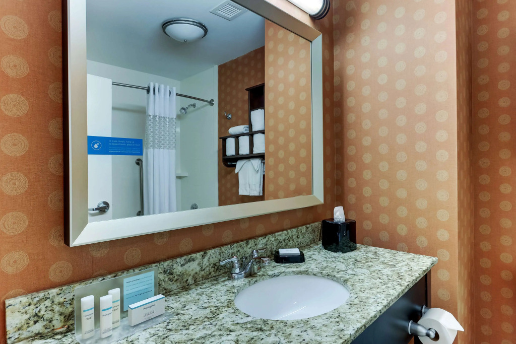 Hampton Inn & Suites - Hartsville, SC