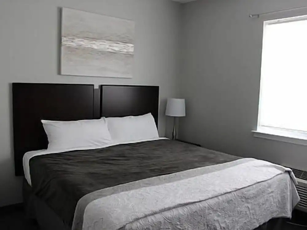 The Acorn Suites