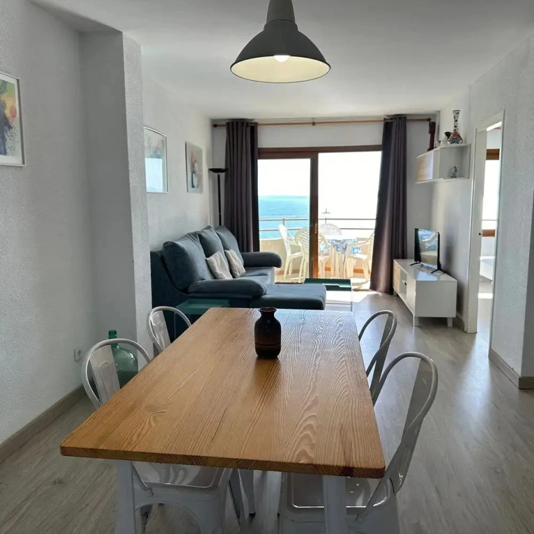 Apartment- Panama in Roses