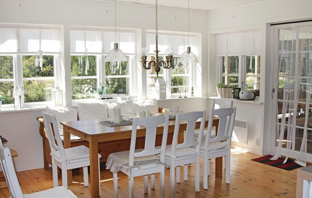 Stunning Home in Löttorp With 4 Bedrooms and Wifi