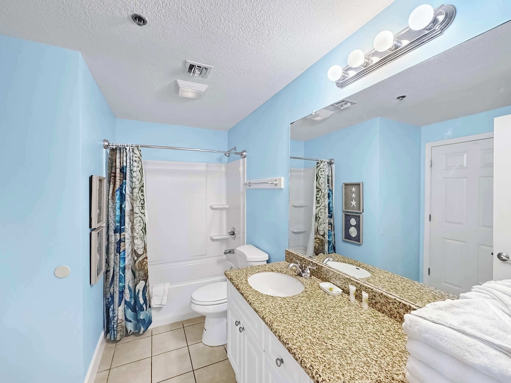 Seawind 1507 Oceanfront