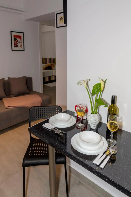 Attiki sunshine apartment with terrace. vipgreece.