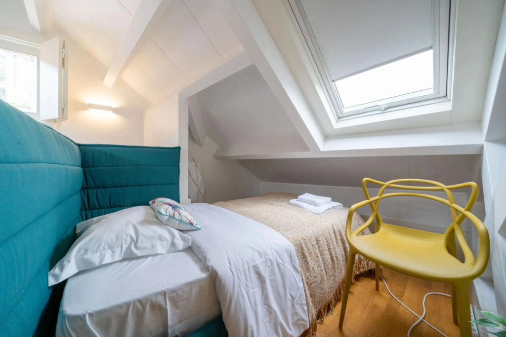 Mercadores Apartment by Amber Star Rent