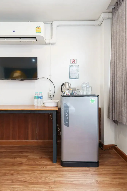 99 Hostel