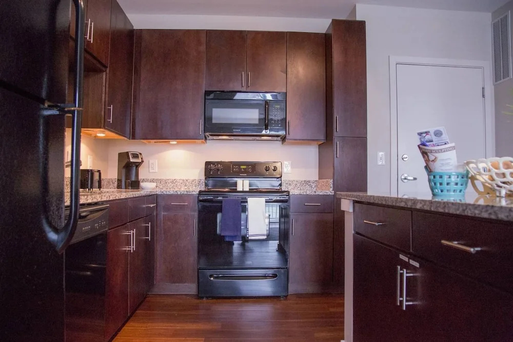 Adorable 1BR in Arts and Music District