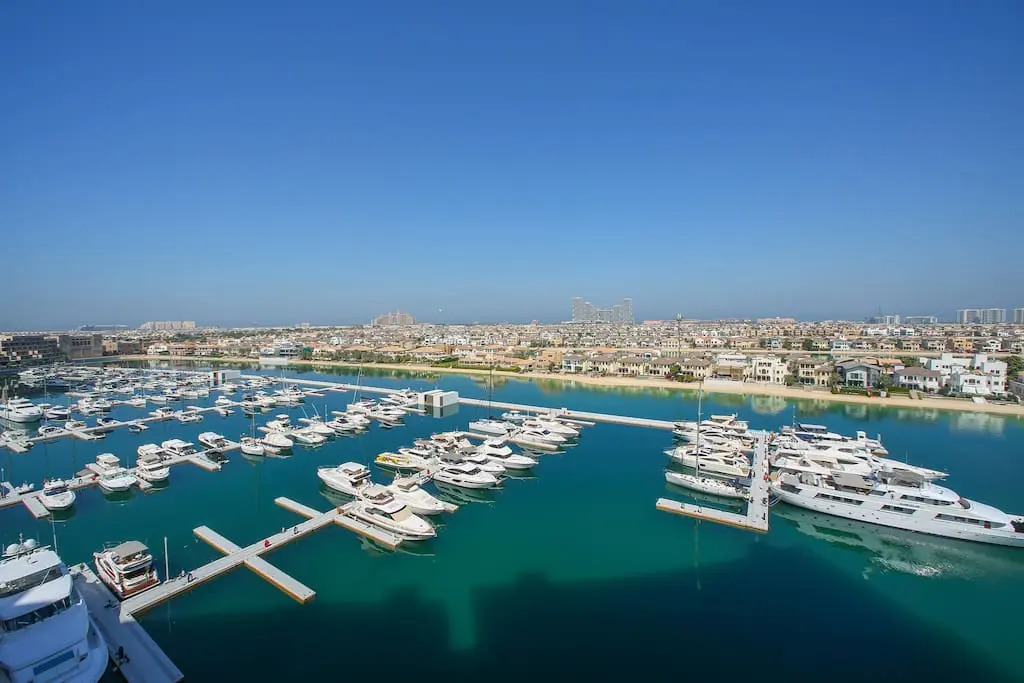 2 BD Tiara Palm Views  Beach   Pool  Amazing views of the Palm