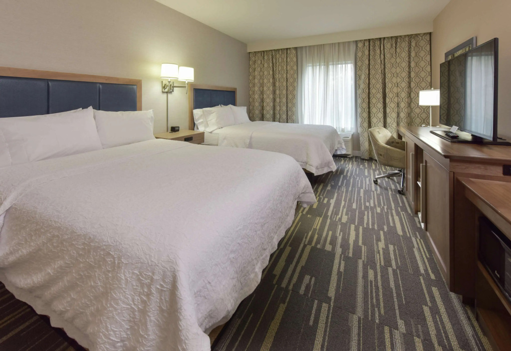 Hampton Inn & Suites Seattle/Redmond Wa