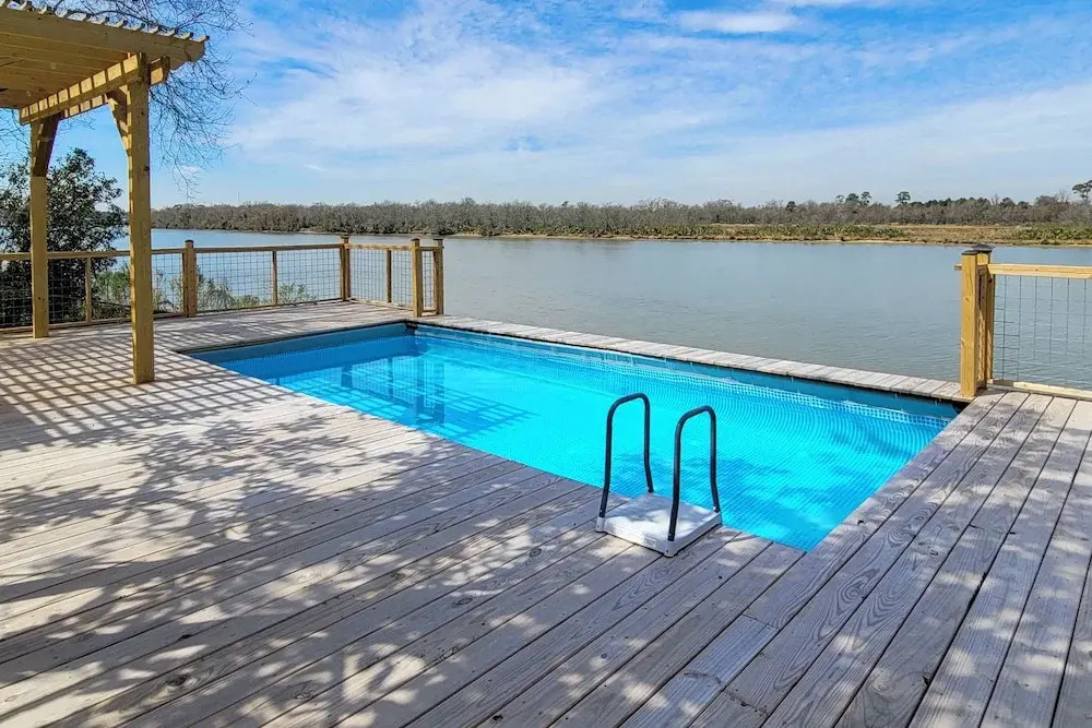 Spacious San Jacinto River Home w/ Waterfront Deck