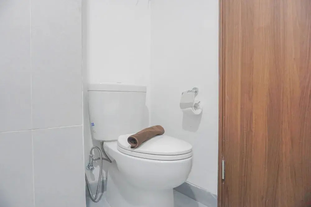 Homey Living and Well Designed Studio Room at Royal Sentul Park Apartment
