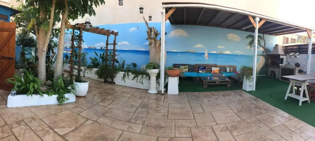 Mamas Summer House