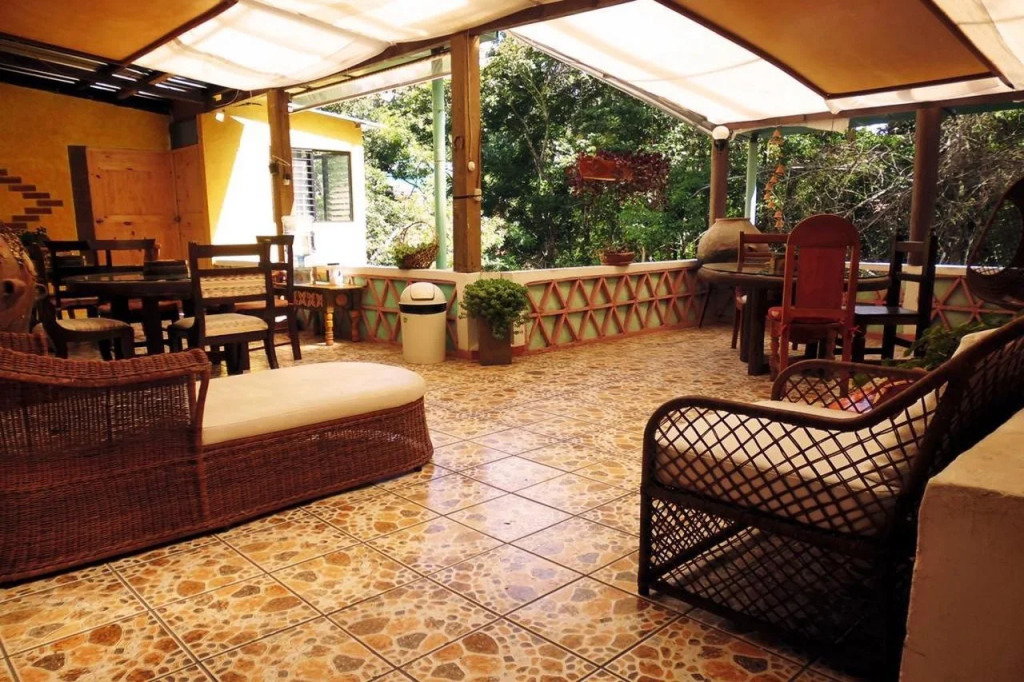 Eco Suites Uxlabil Guatemala